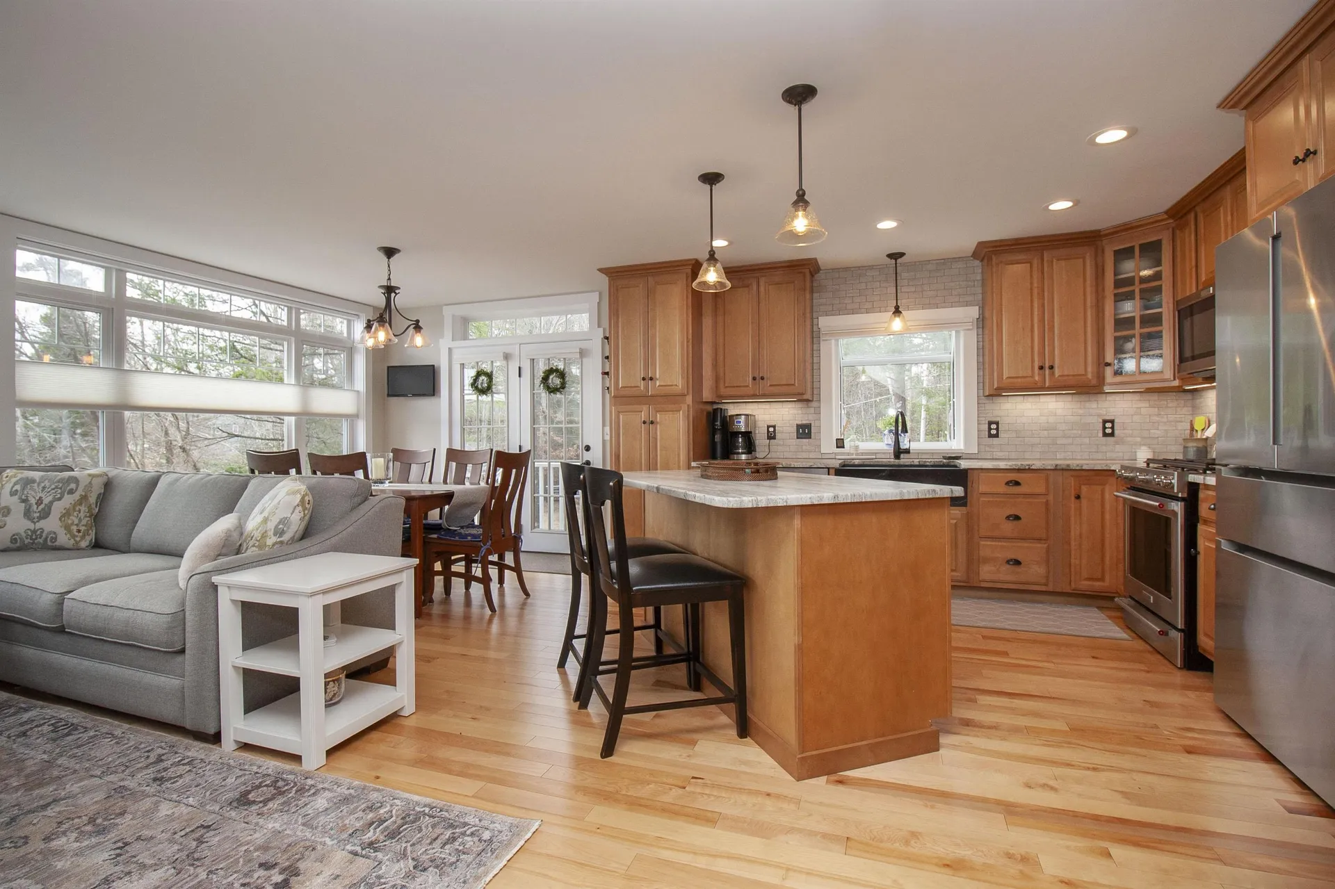 271 Pond View Drive Hampstead NH 03826