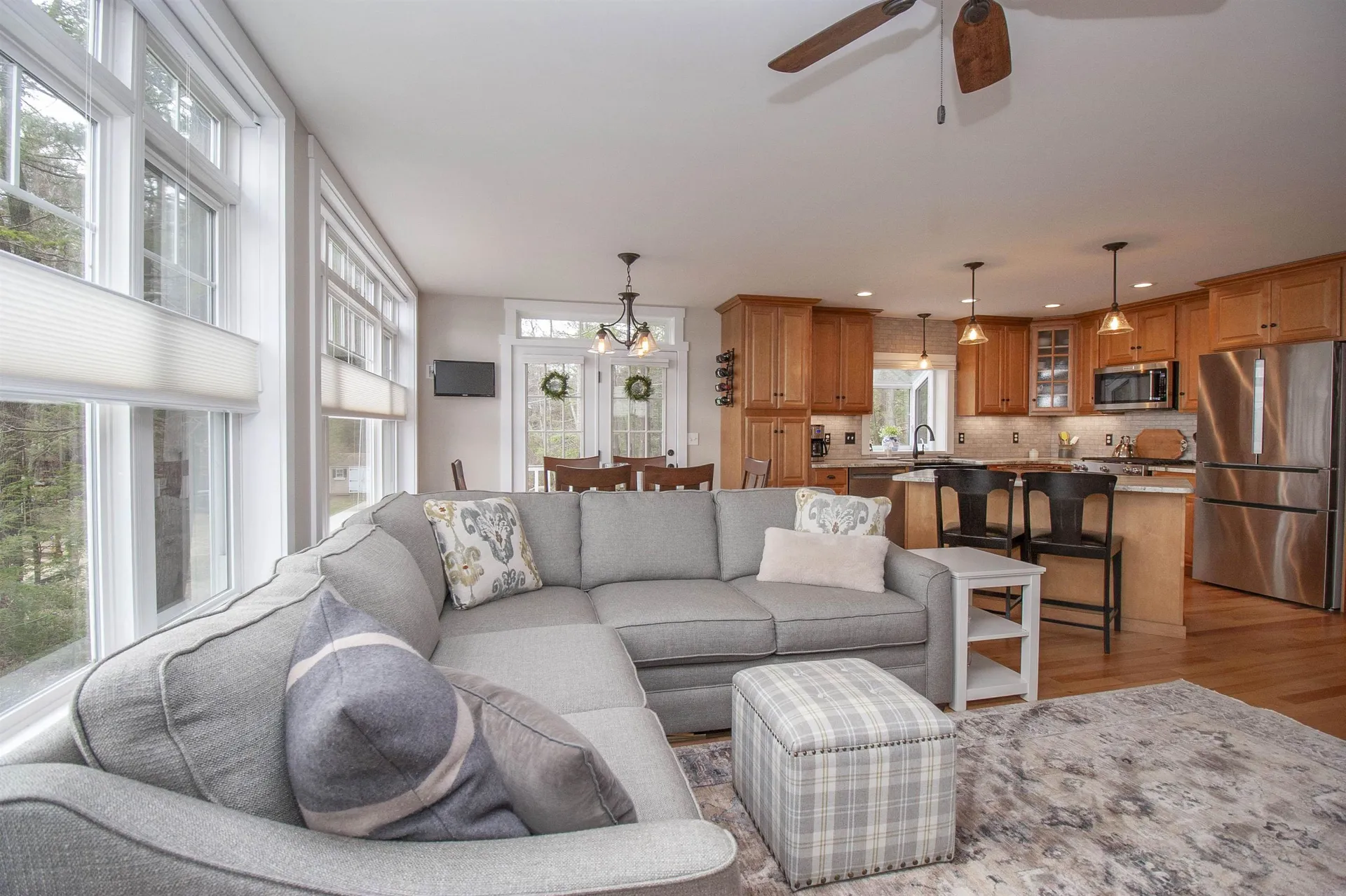 271 Pond View Drive Hampstead NH 03826