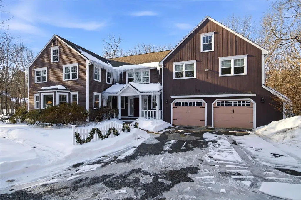 43 Alsun Drive Hollis NH 03049