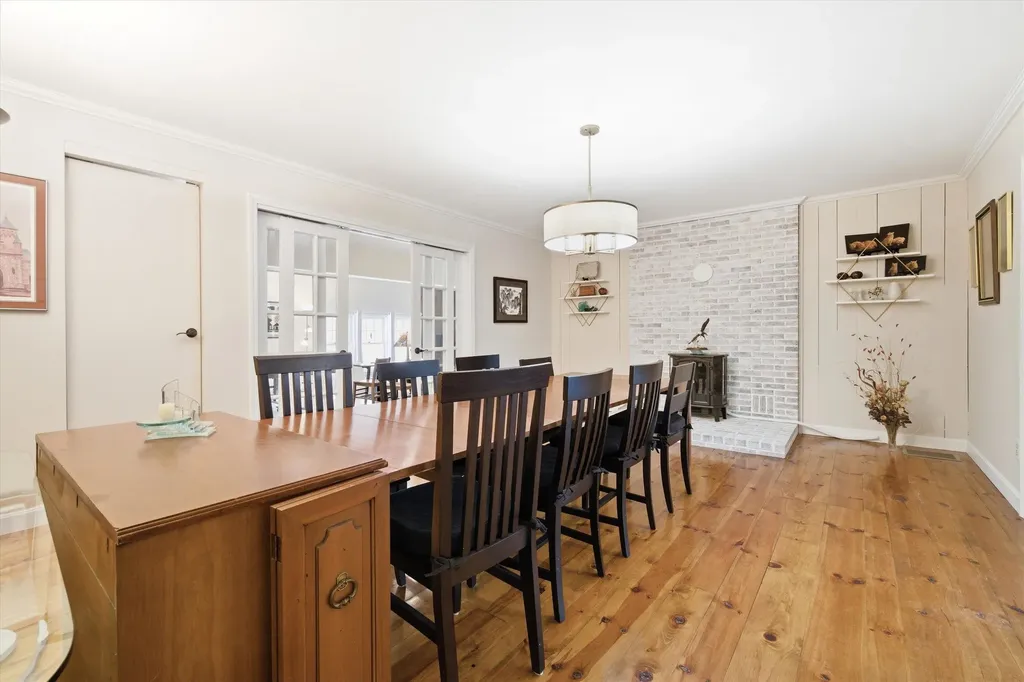 43 Alsun Drive Hollis NH 03049