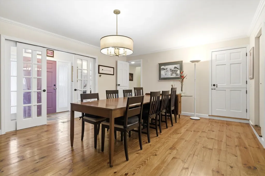 43 Alsun Drive Hollis NH 03049