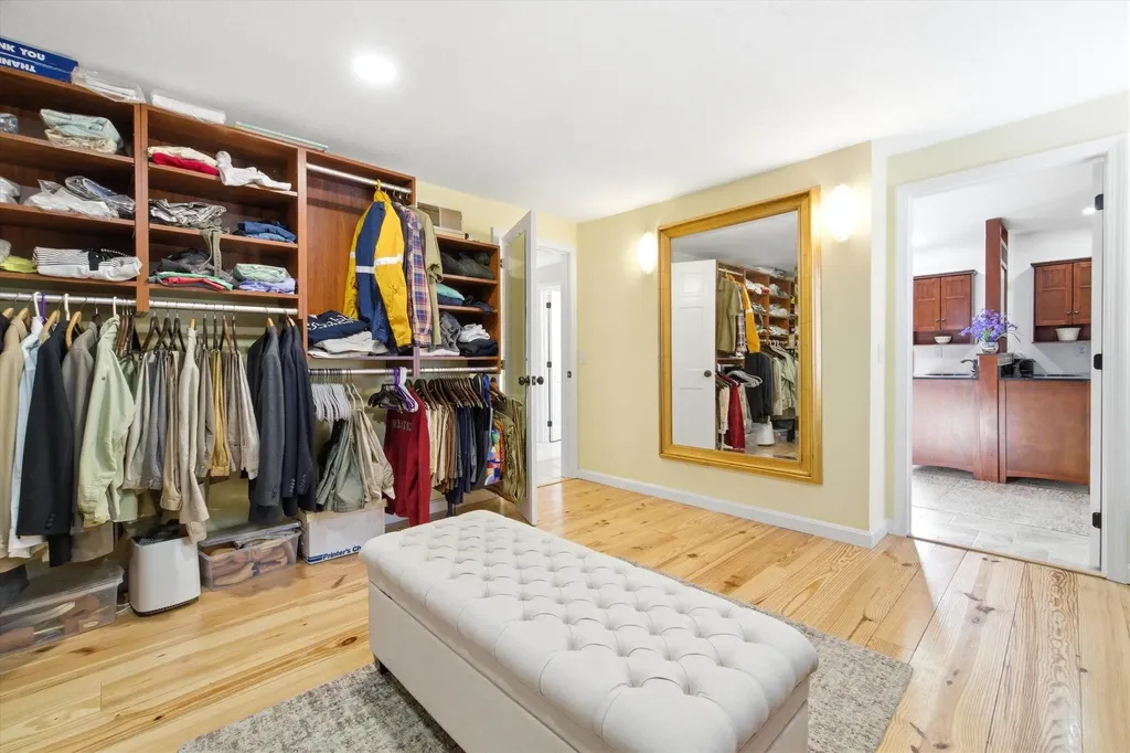 43 Alsun Drive Hollis NH 03049