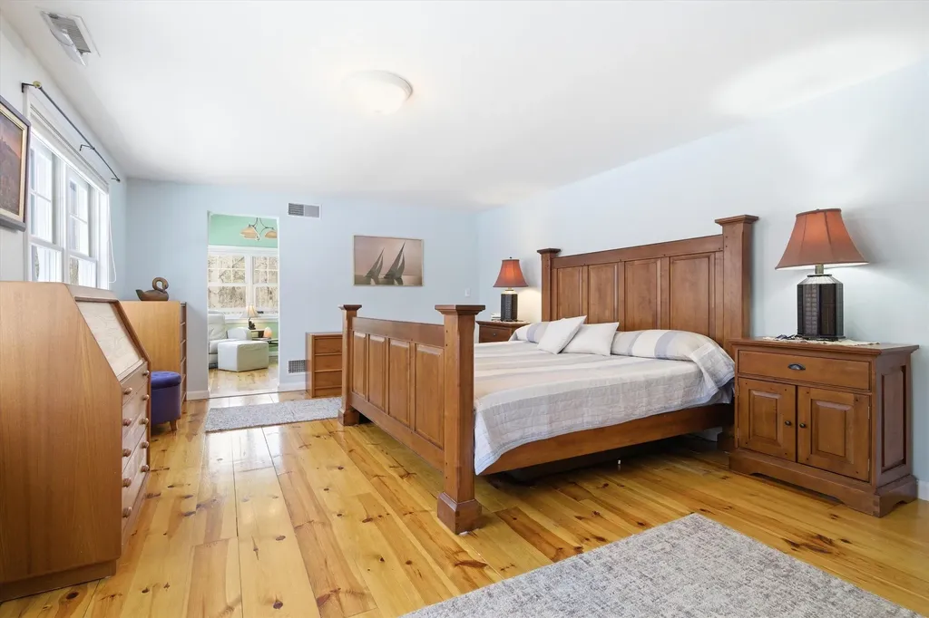 43 Alsun Drive Hollis NH 03049