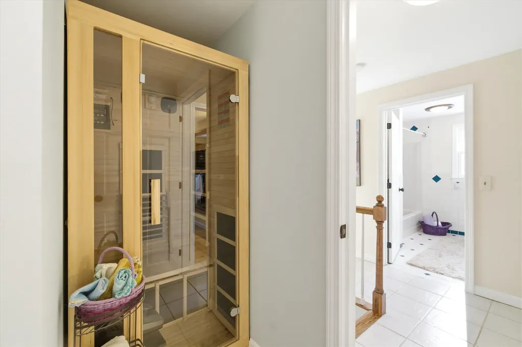 43 Alsun Drive Hollis NH 03049