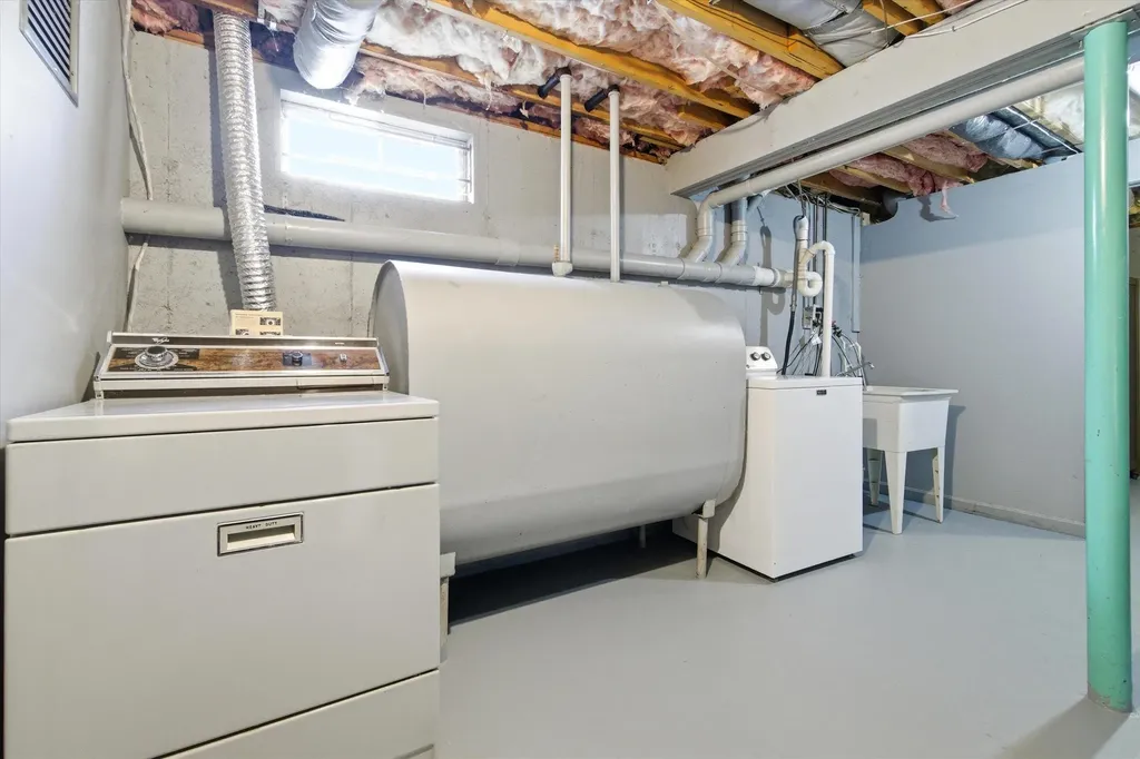 43 Alsun Drive Hollis NH 03049