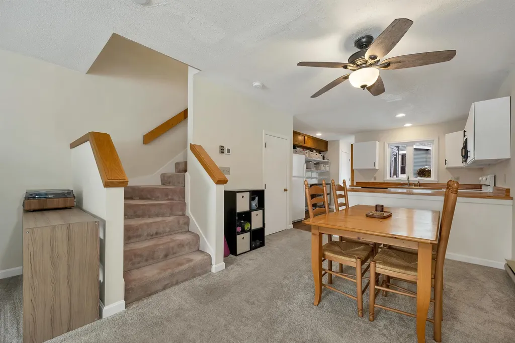 20 Circle Drive Ashland NH 03217