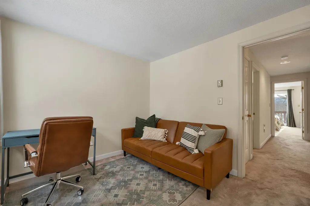 20 Circle Drive Ashland NH 03217