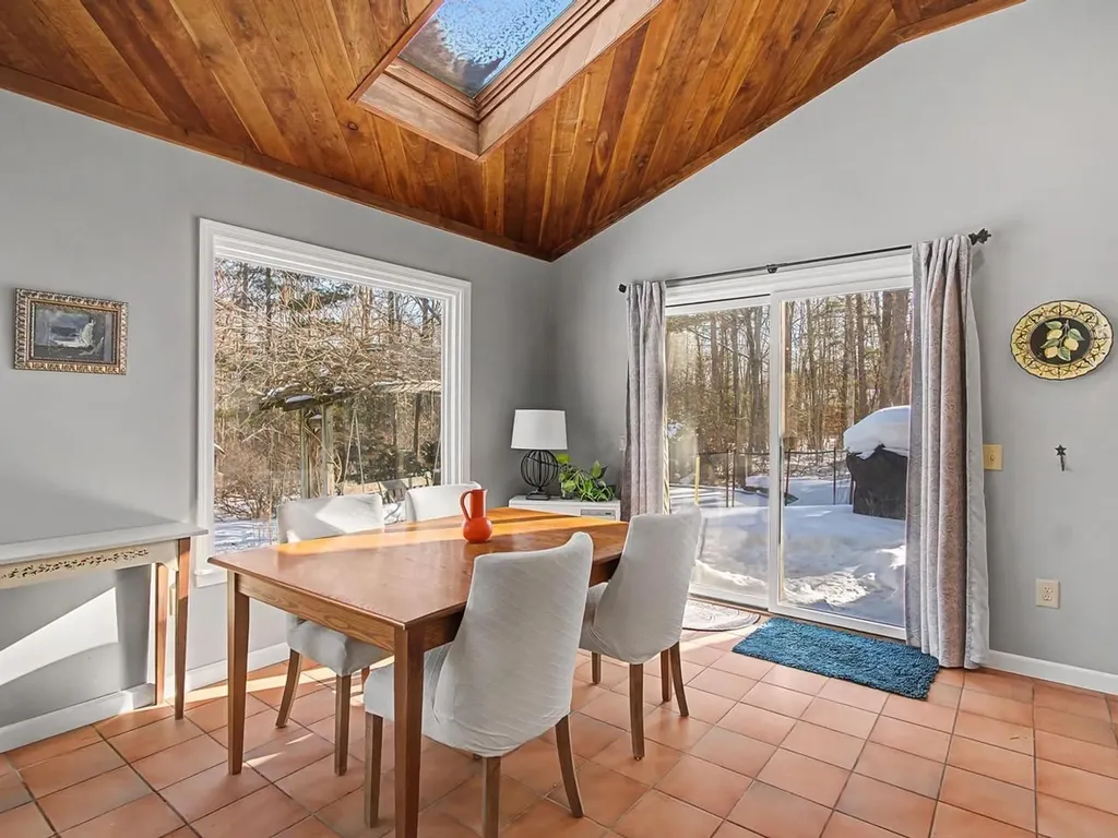 499 Plank Road Ferrisburgh VT 05491