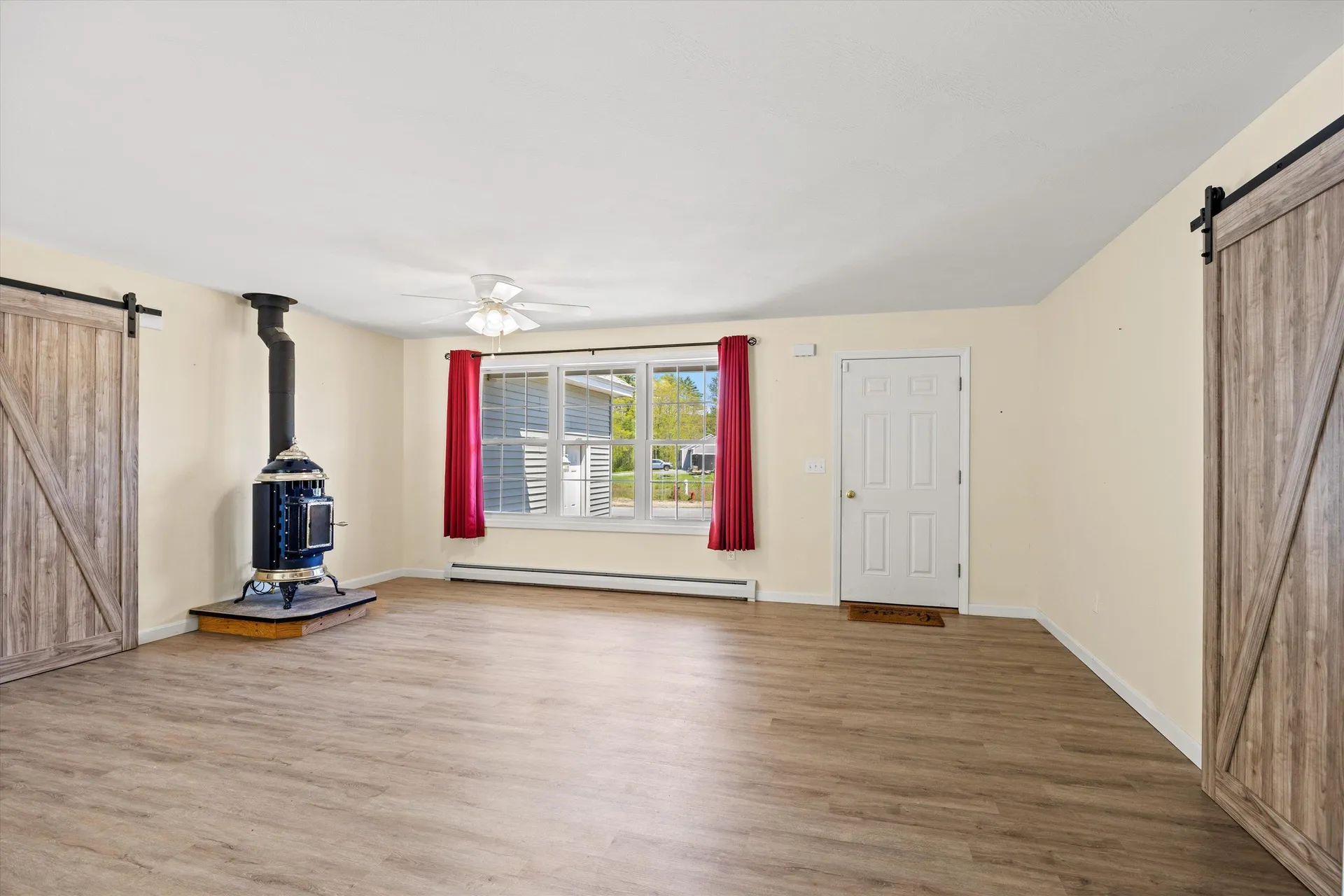 17 Minott Road Hillsborough NH 03244