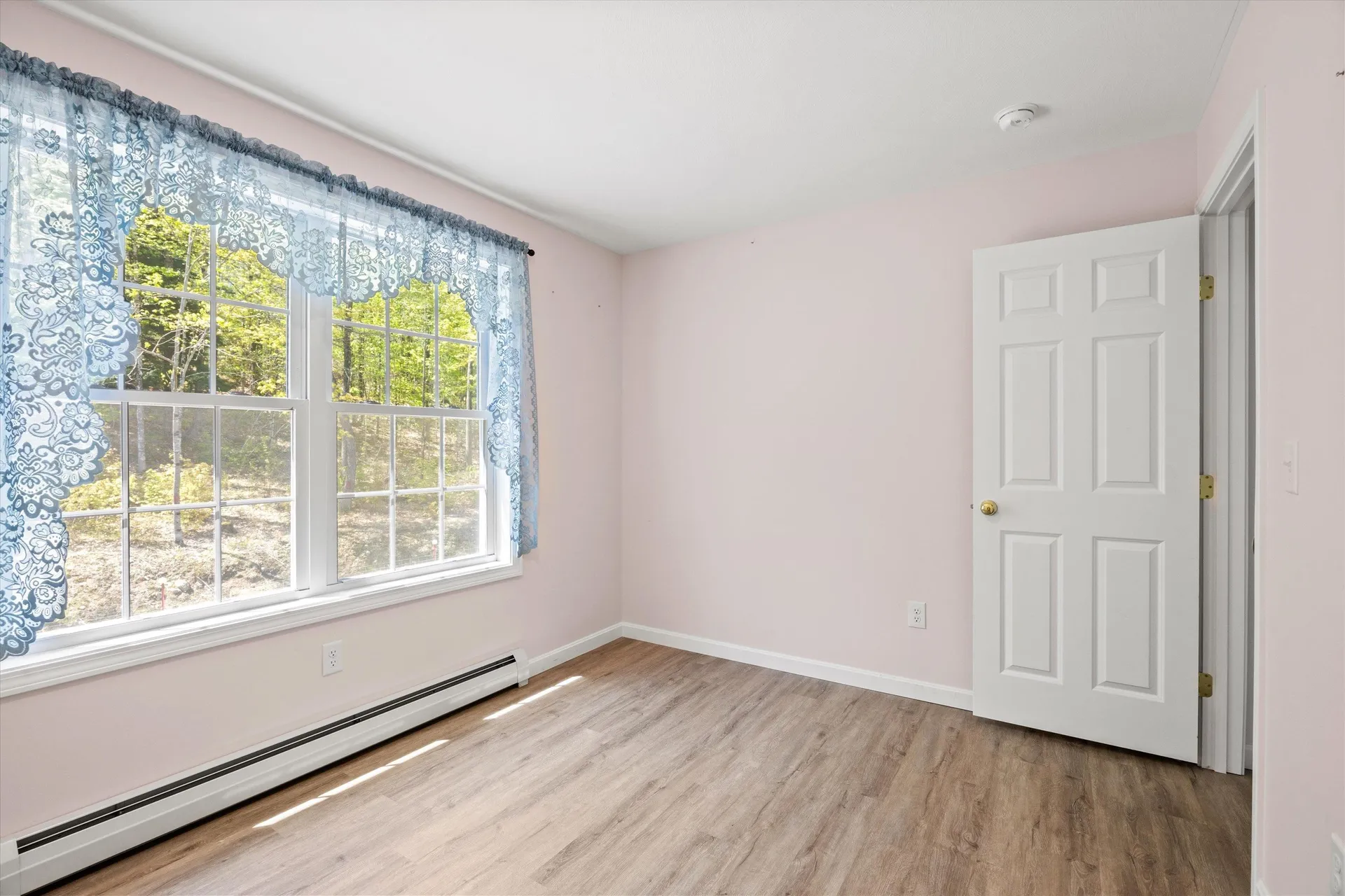 17 Minott Road Hillsborough NH 03244