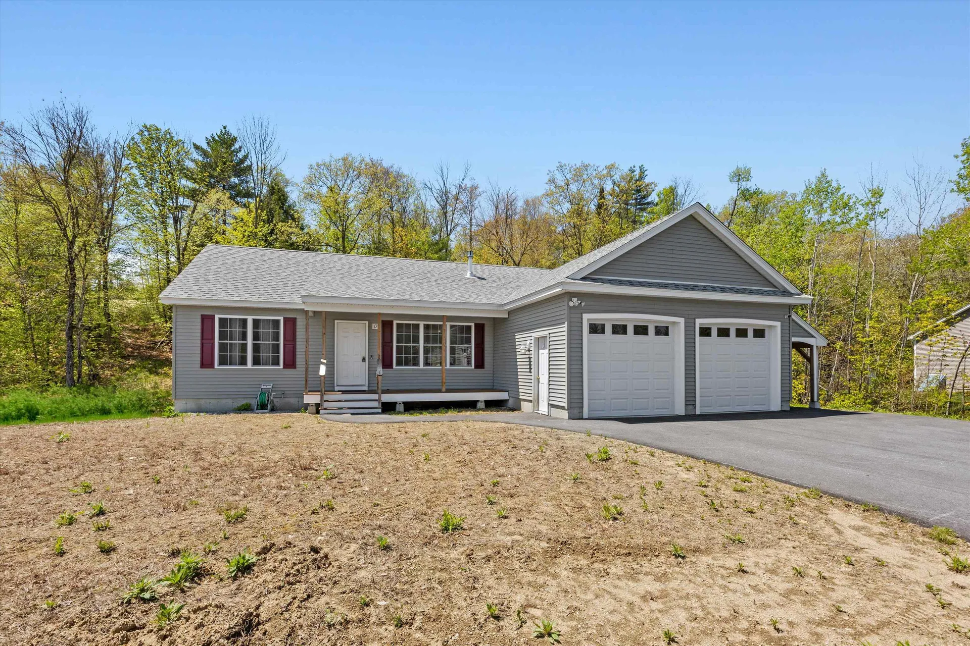 17 Minott Road Hillsborough NH 03244
