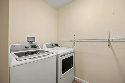 17 Minott Road Hillsborough NH 03244