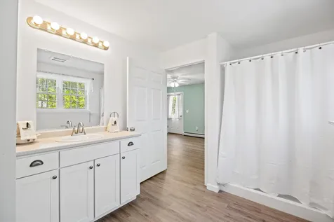 17 Minott Road Hillsborough NH 03244