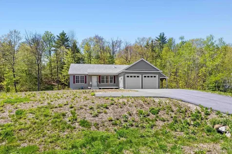 17 Minott Road Hillsborough NH 03244