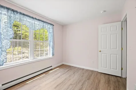 17 Minott Road Hillsborough NH 03244