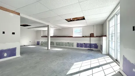 17 Minott Road Hillsborough NH 03244