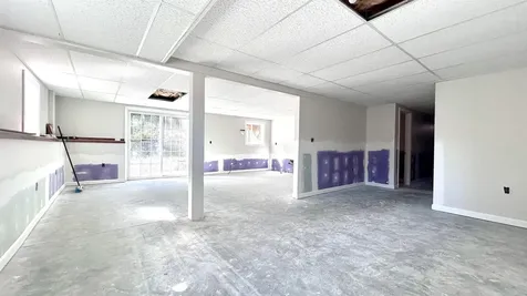 17 Minott Road Hillsborough NH 03244