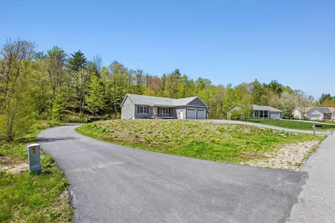17 Minott Road Hillsborough NH 03244