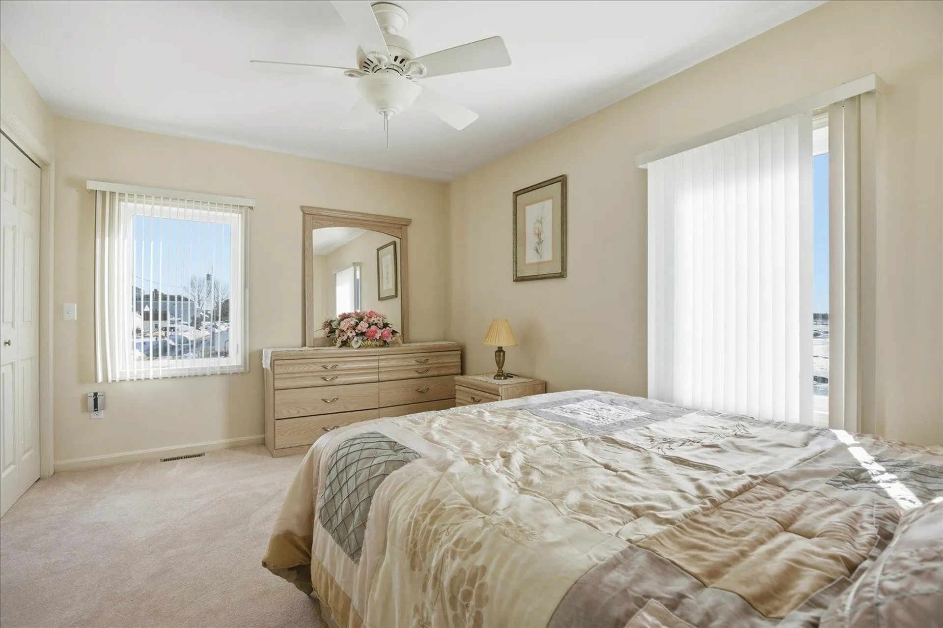 23 River Street Seabrook NH 03874