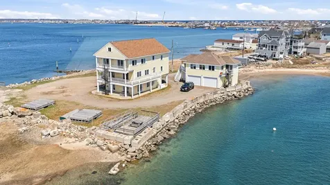 23 River Street Seabrook NH 03874