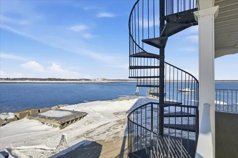 23 River Street Seabrook NH 03874