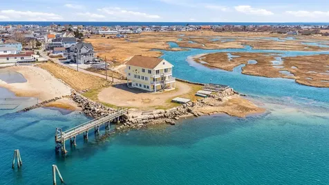 23 River Street Seabrook NH 03874