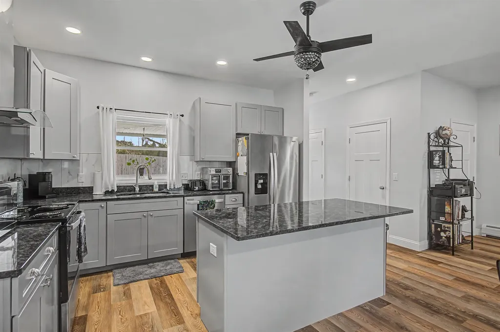 51 Hefflon Lane St. Albans City VT 05478