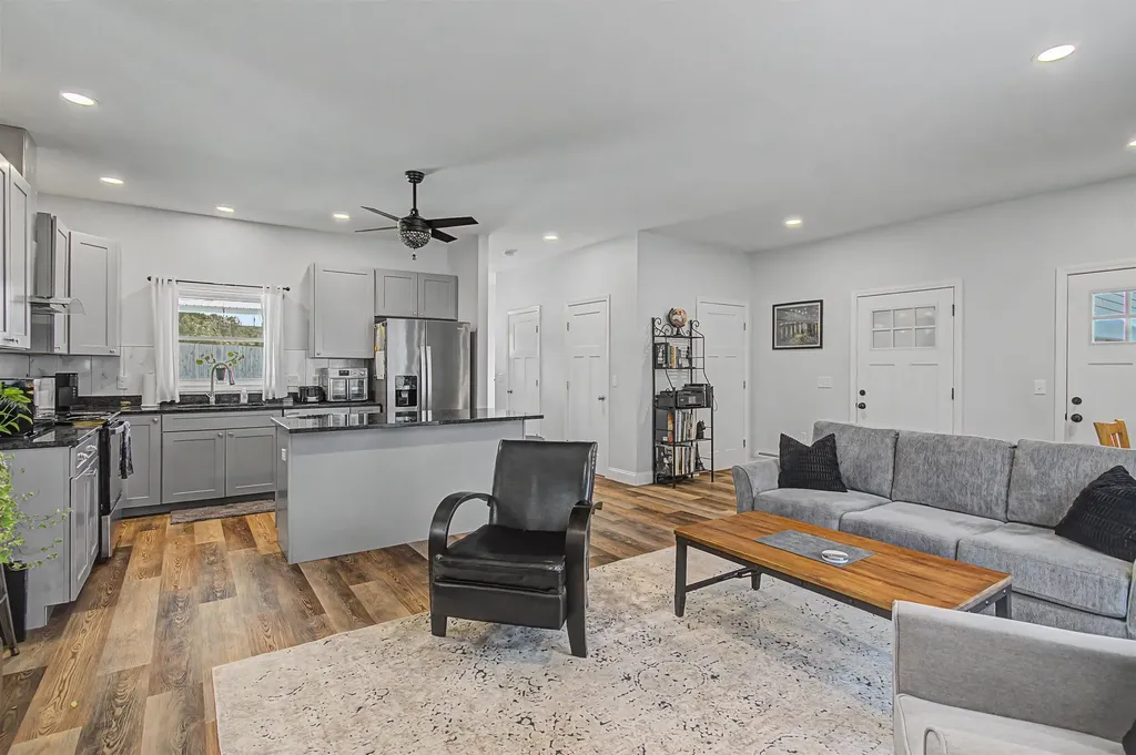 51 Hefflon Lane St. Albans City VT 05478