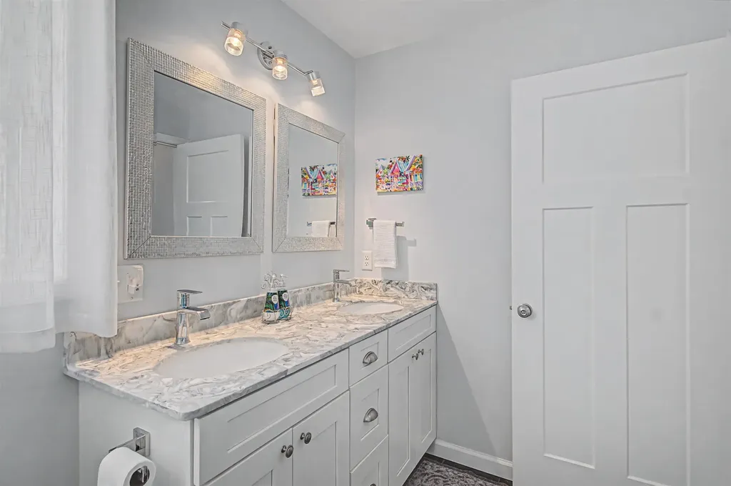 51 Hefflon Lane St. Albans City VT 05478