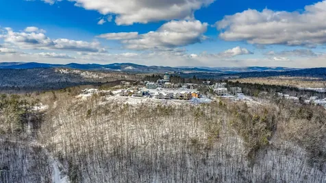 148 Akwa Vista Laconia NH 03246