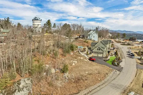 148 Akwa Vista Laconia NH 03246