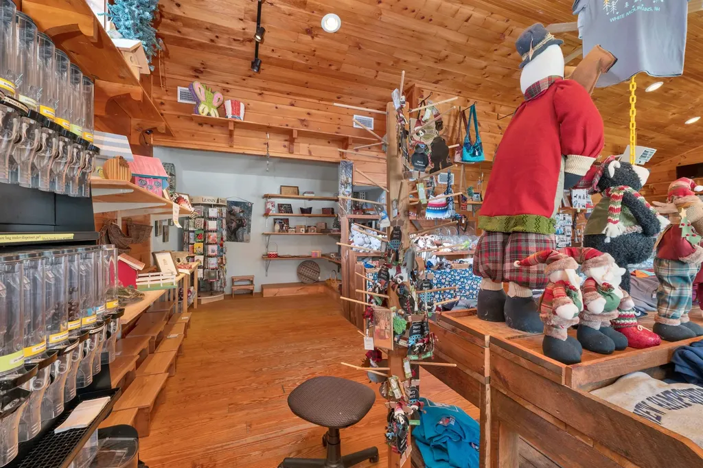 7 Windy Hollow Road Wakefield NH 03872