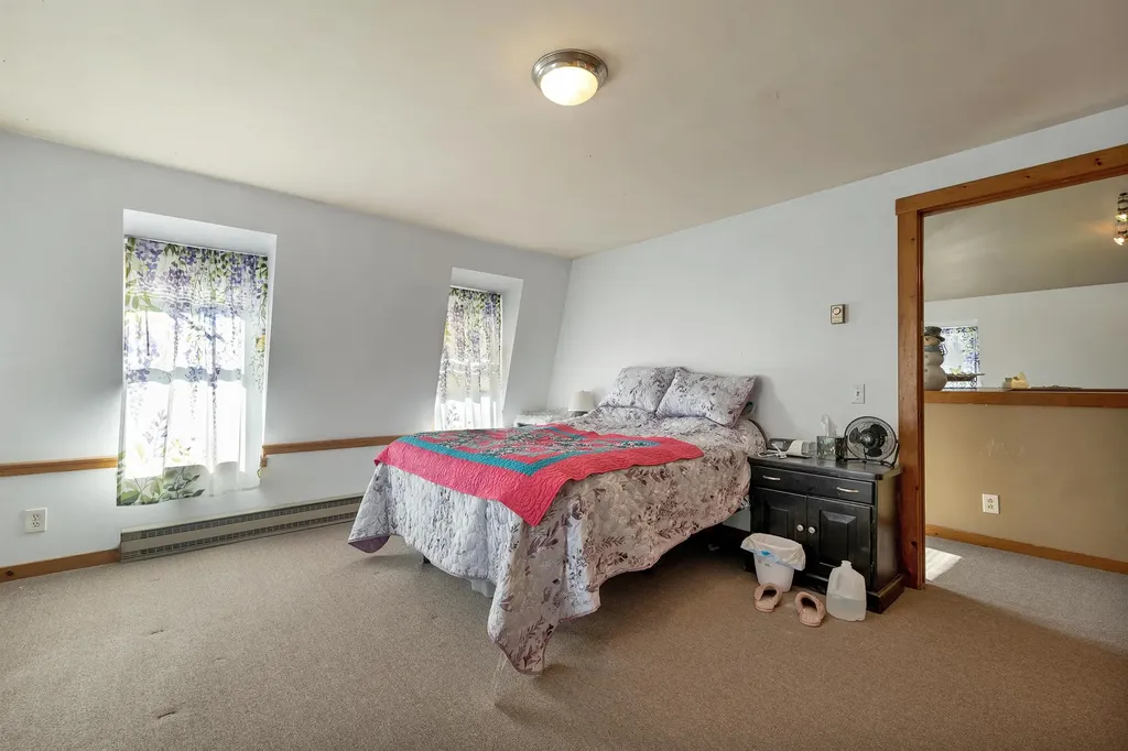 2 Waukewan Avenue Meredith NH 03253