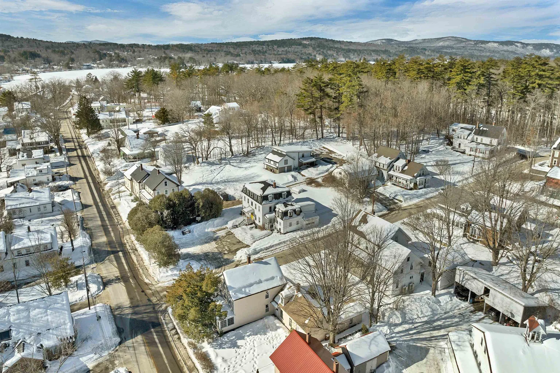 2 Waukewan Avenue Meredith NH 03253