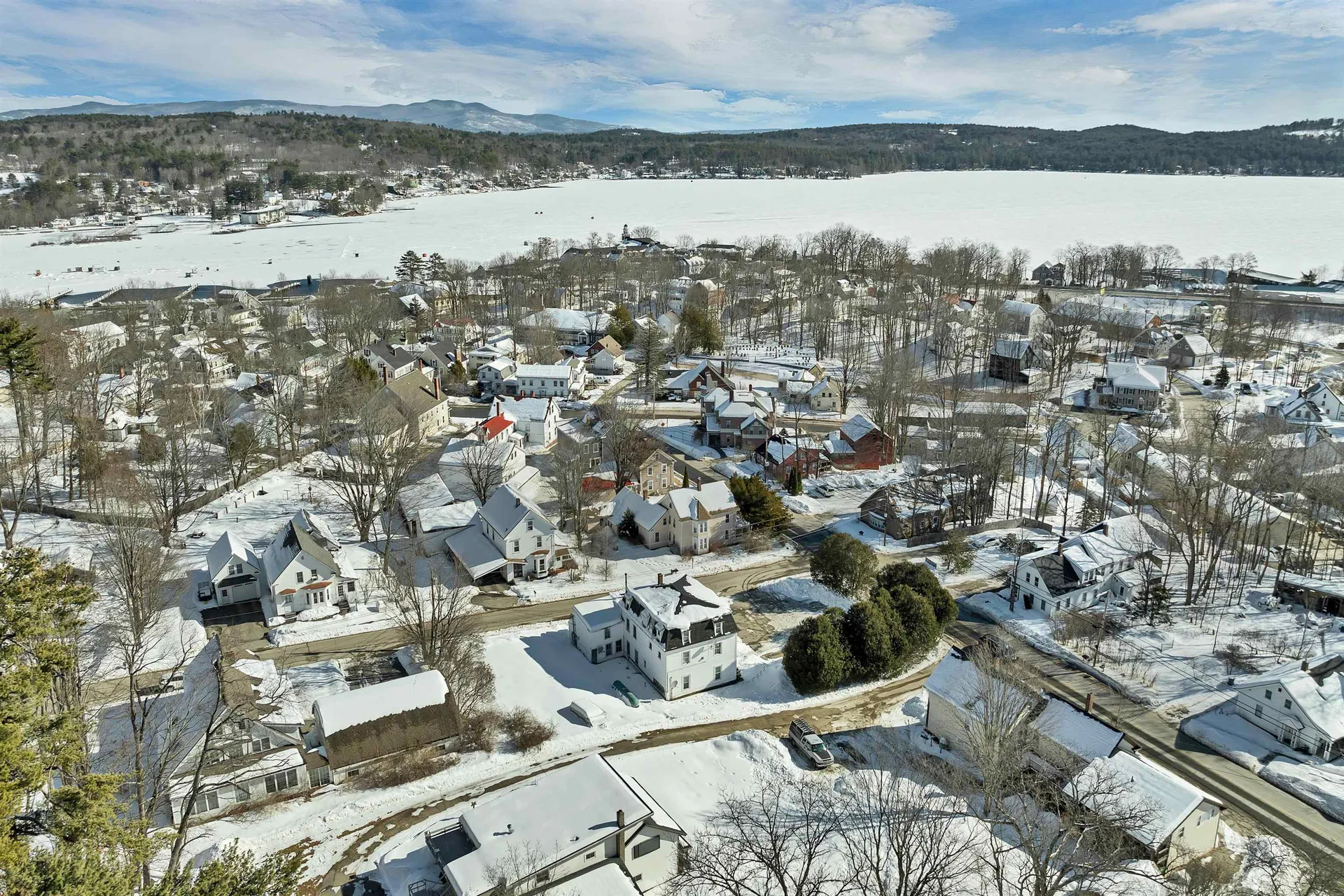 2 Waukewan Avenue Meredith NH 03253