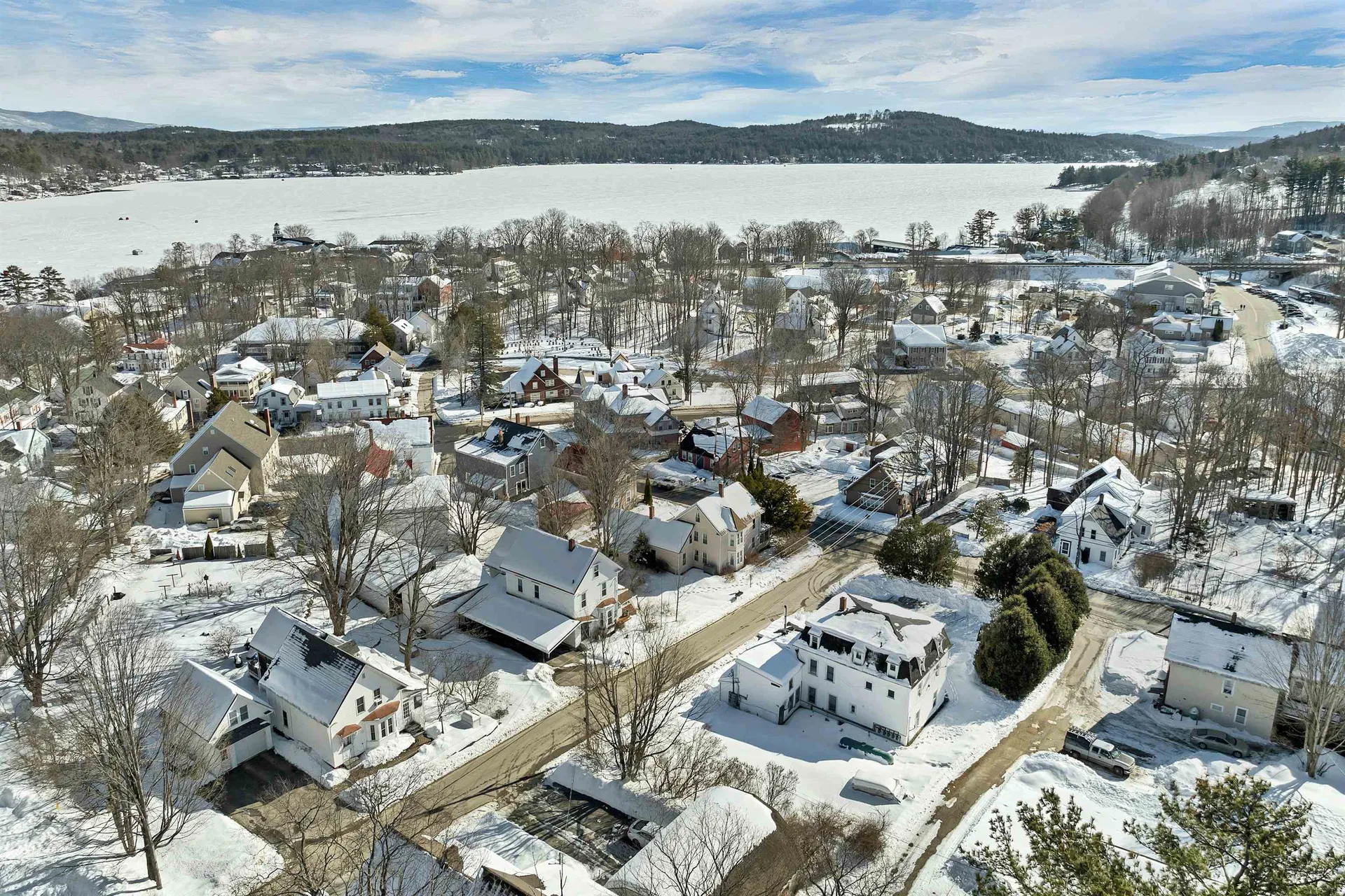 2 Waukewan Avenue Meredith NH 03253