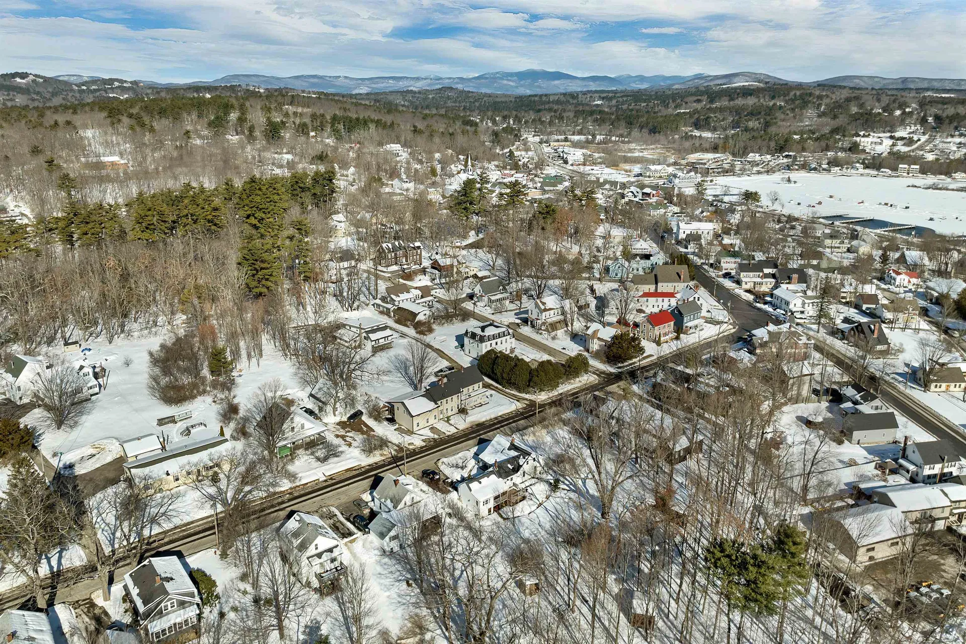 2 Waukewan Avenue Meredith NH 03253