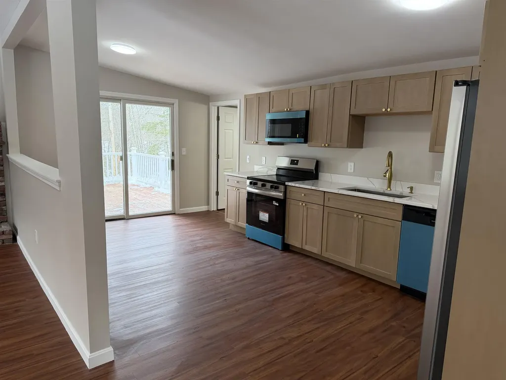 239 Long Pond Road Northwood NH 03261