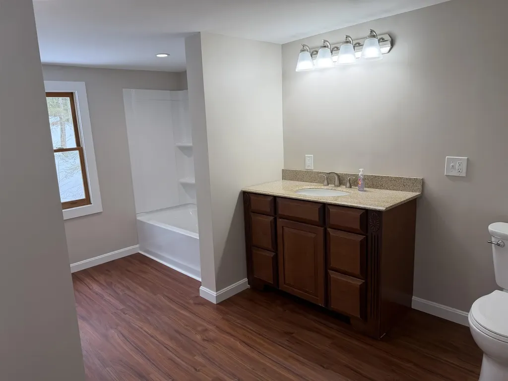 239 Long Pond Road Northwood NH 03261