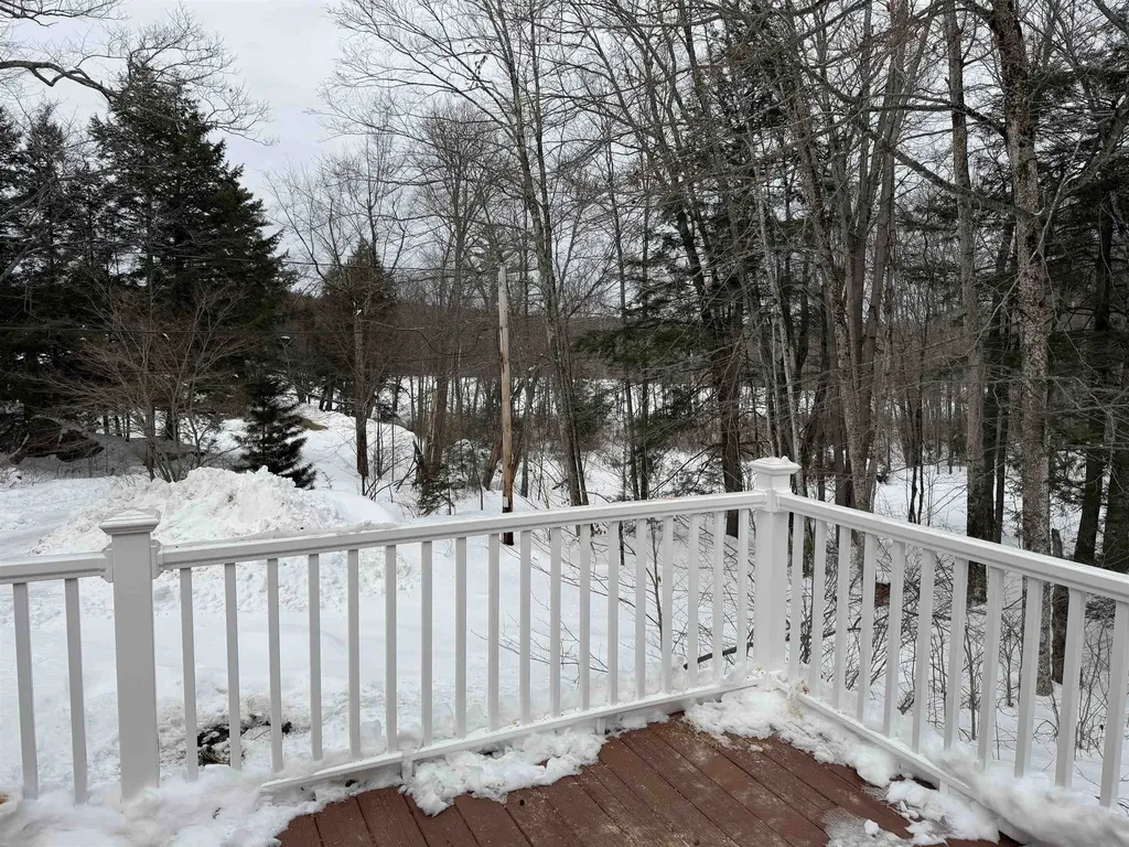 239 Long Pond Road Northwood NH 03261