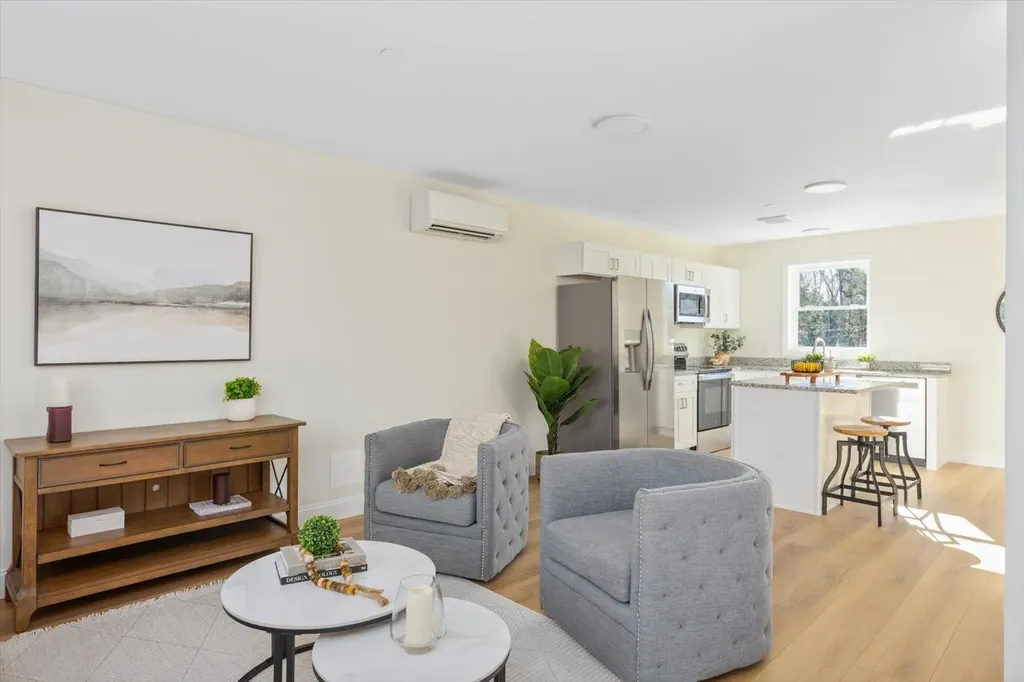 31 Lucy Lane Peterborough NH 03458