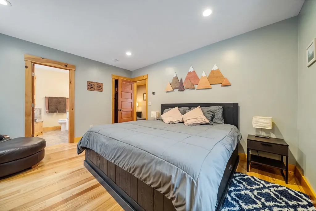 10 Marden Drive Campton NH 03223