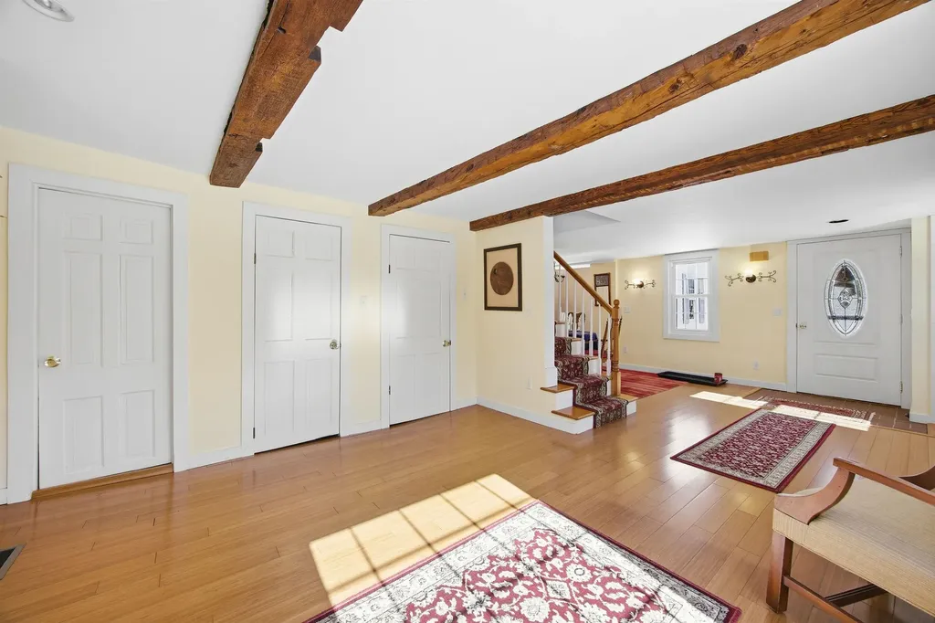 92 Waterloo Street Warner NH 03278