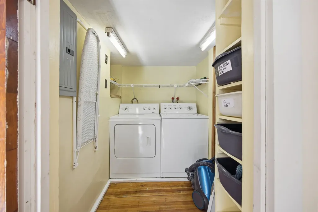 92 Waterloo Street Warner NH 03278