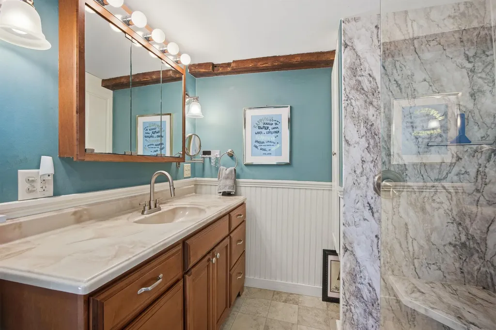 92 Waterloo Street Warner NH 03278