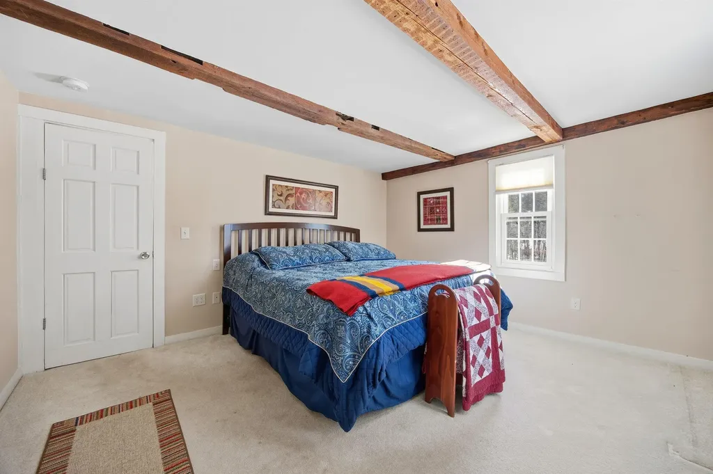 92 Waterloo Street Warner NH 03278