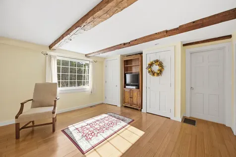 92 Waterloo Street Warner NH 03278