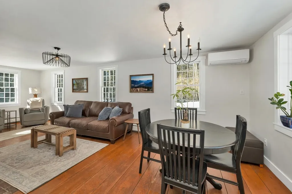 815 Dodge Hill Road Francestown NH 03043