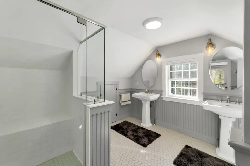 815 Dodge Hill Road Francestown NH 03043