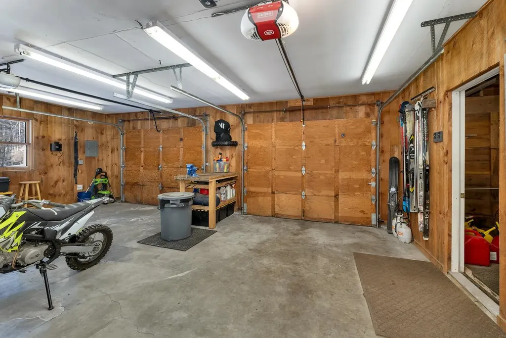 815 Dodge Hill Road Francestown NH 03043